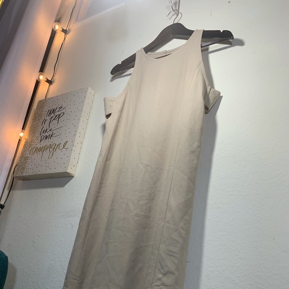 Abercrombie & Fitch Small beige mini dress - Picture 5 of 10